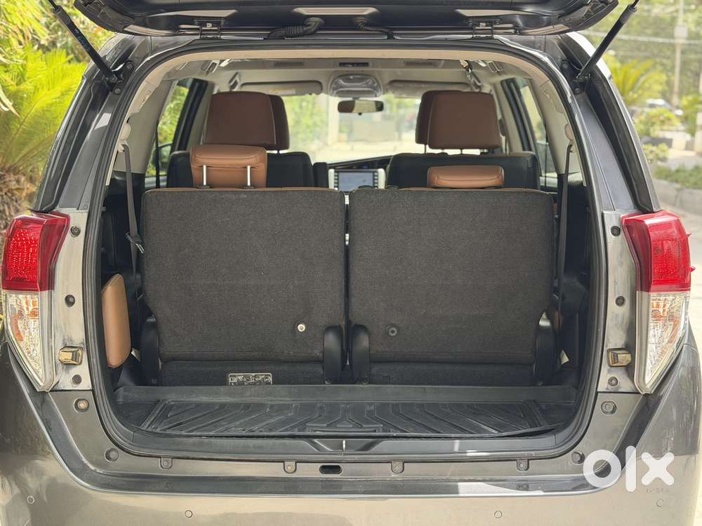 Toyota Innova Crysta [2020-ongoing] 2.4 Zx 7 Str, 2021, Diesel