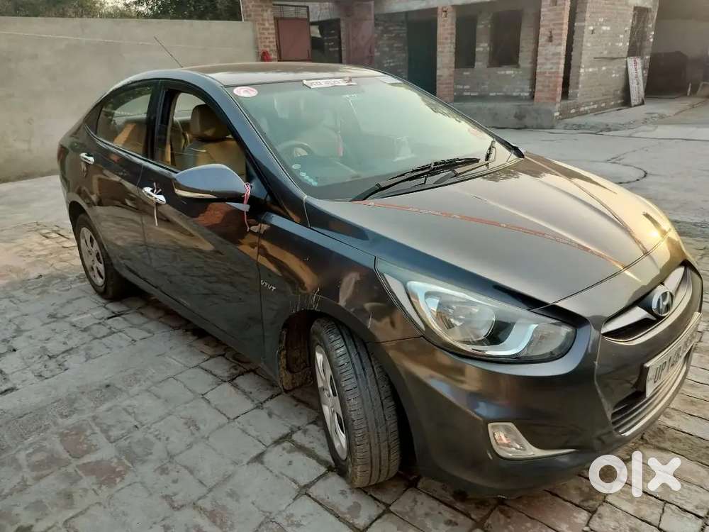 Hyundai Verna 2011 Petrol Well Maintained