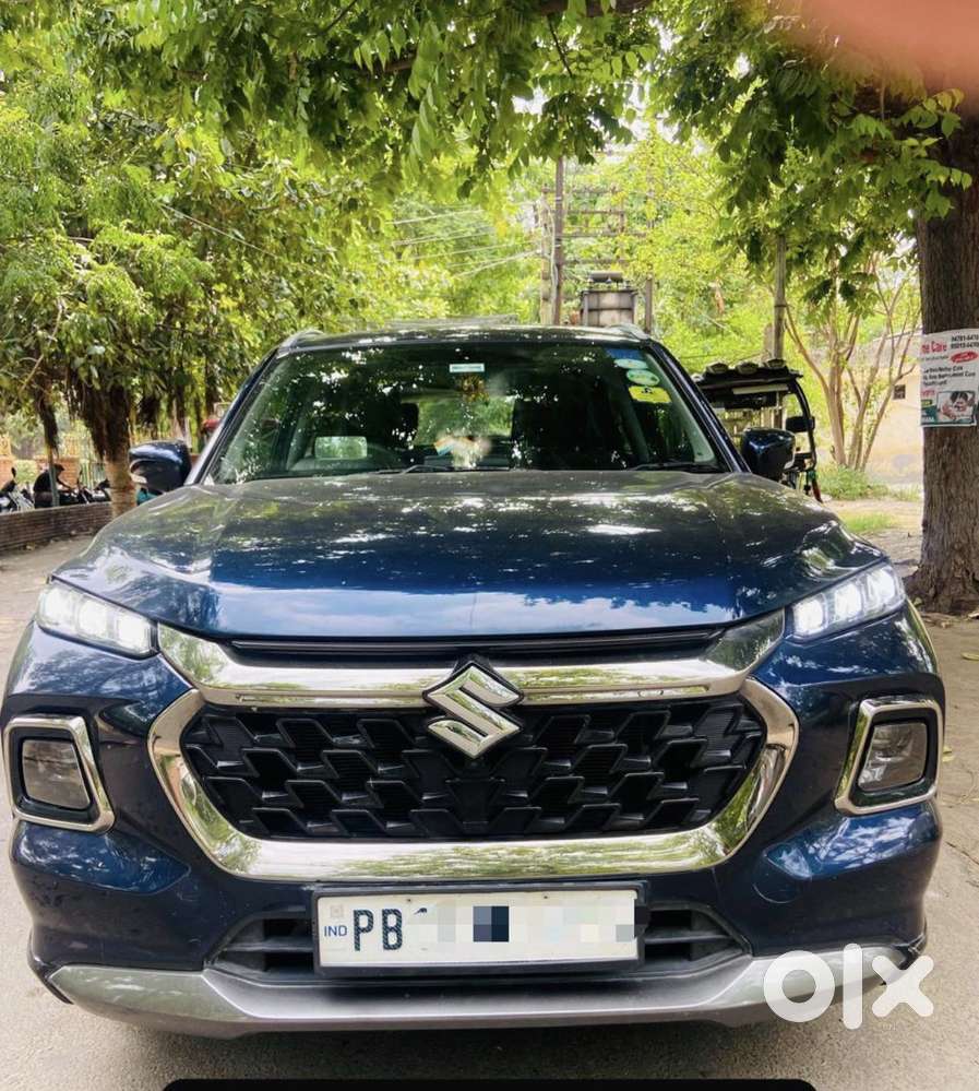 Maruti Suzuki Grand Vitara 1.5 Alpha Smart Hybrid At, 2023, Petrol