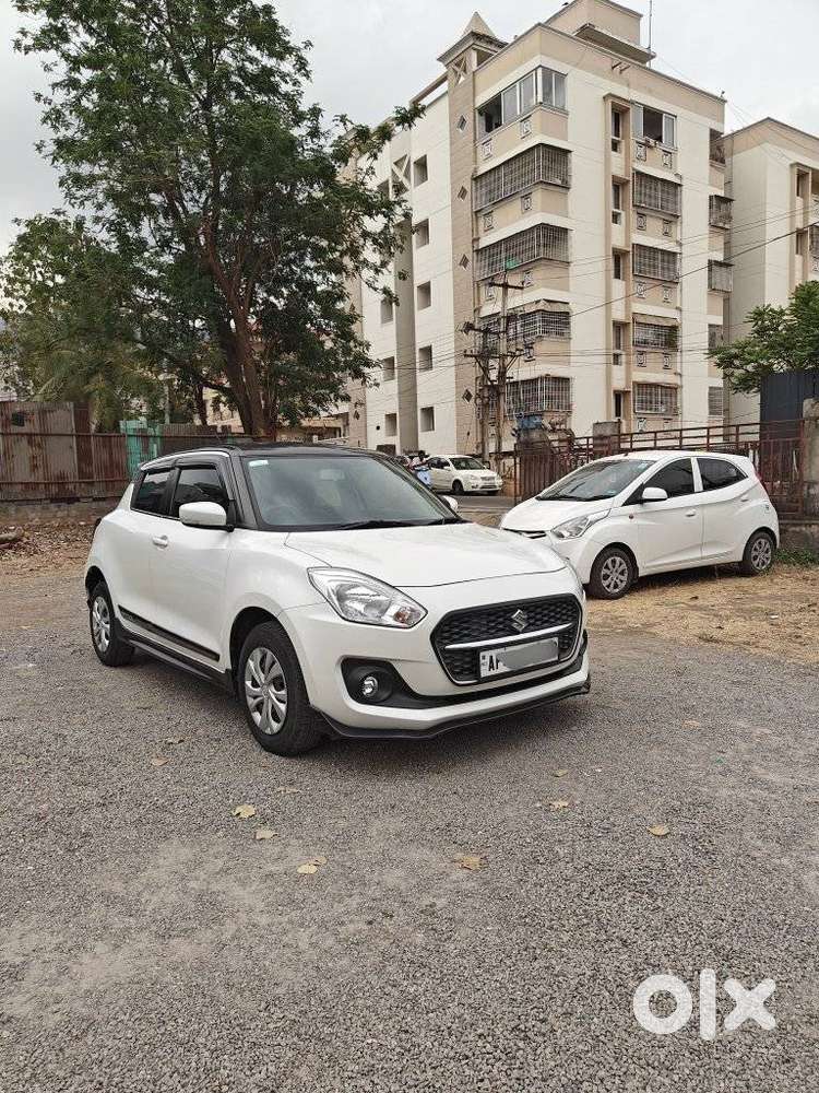 Maruti Suzuki Swift Vxi Optional, 2023, Petrol