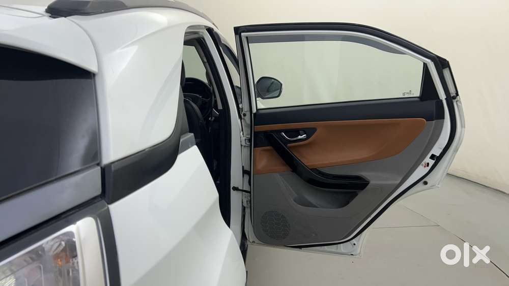 Tata Nexon 1.2 Revotron Xz Plus, 2019, Petrol