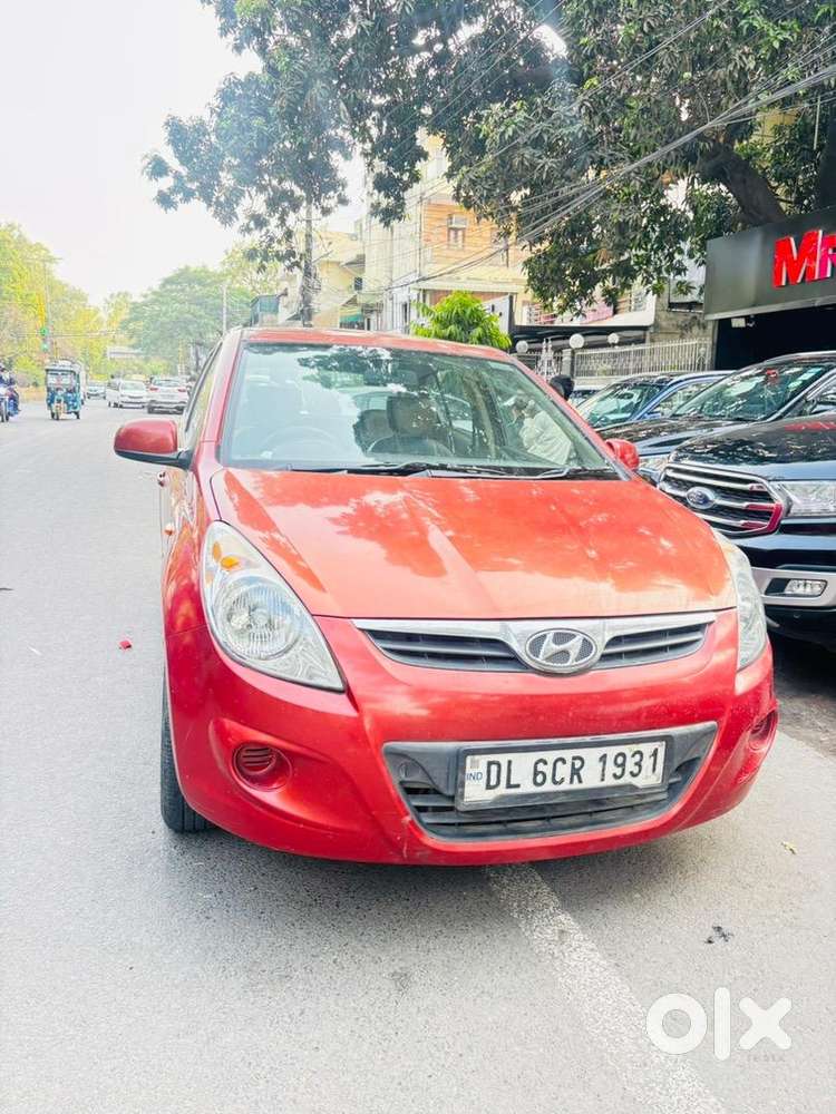 Hyundai Car Petrol Manual 2nd Owner 2012