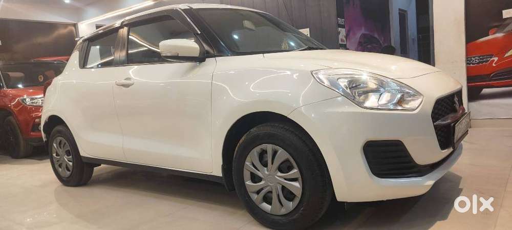 Maruti Suzuki Swift Vxi, 2021
