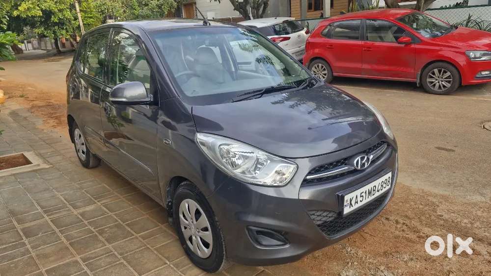Hyundai I10 Sportz 2011 Petrol
