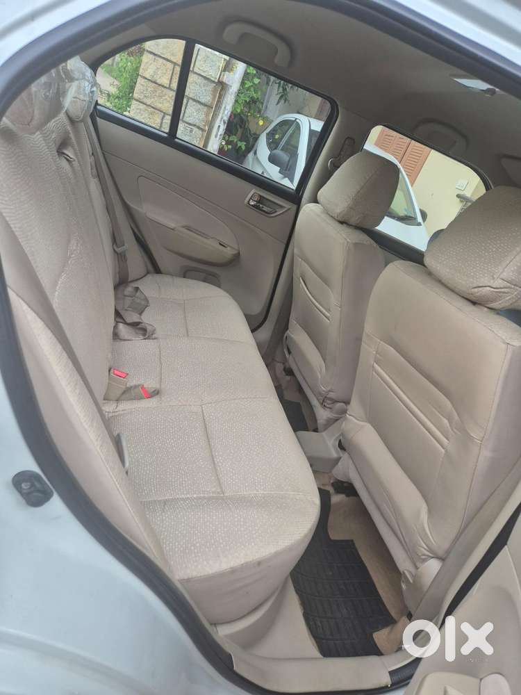 Maruti Suzuki Dzire Ags Zdi Plus, 2017, Diesel