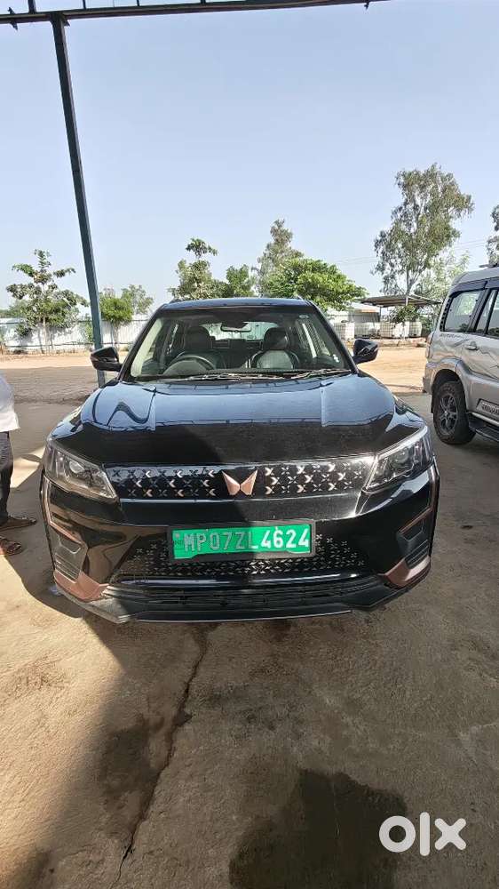 Mahindra Xuv400 2023 El Fast Charger