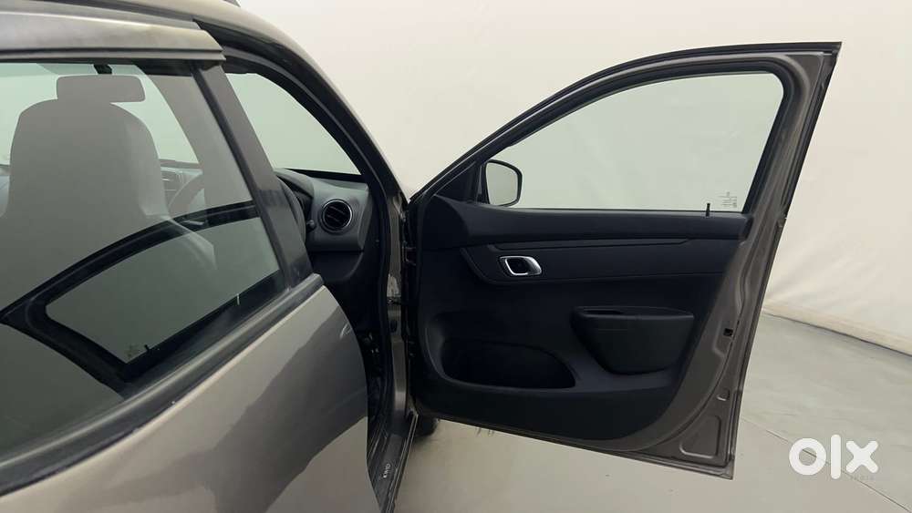 Renault Kwid 1.0 Rxt Sce Special (o), 2019, Petrol