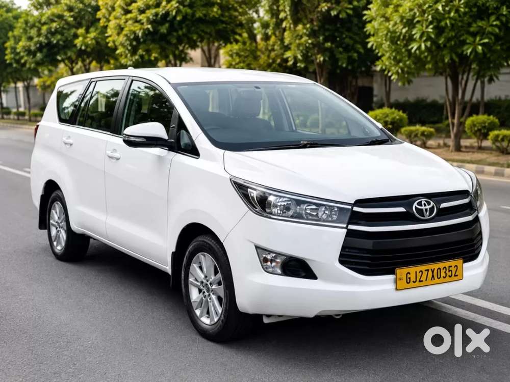 Toyota Innova Crysta [2020-ongoing] 2.4 Gx 8 Str, 2017, Diesel