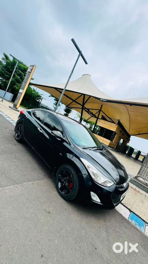 Hyundai Elantra Petrol 2013