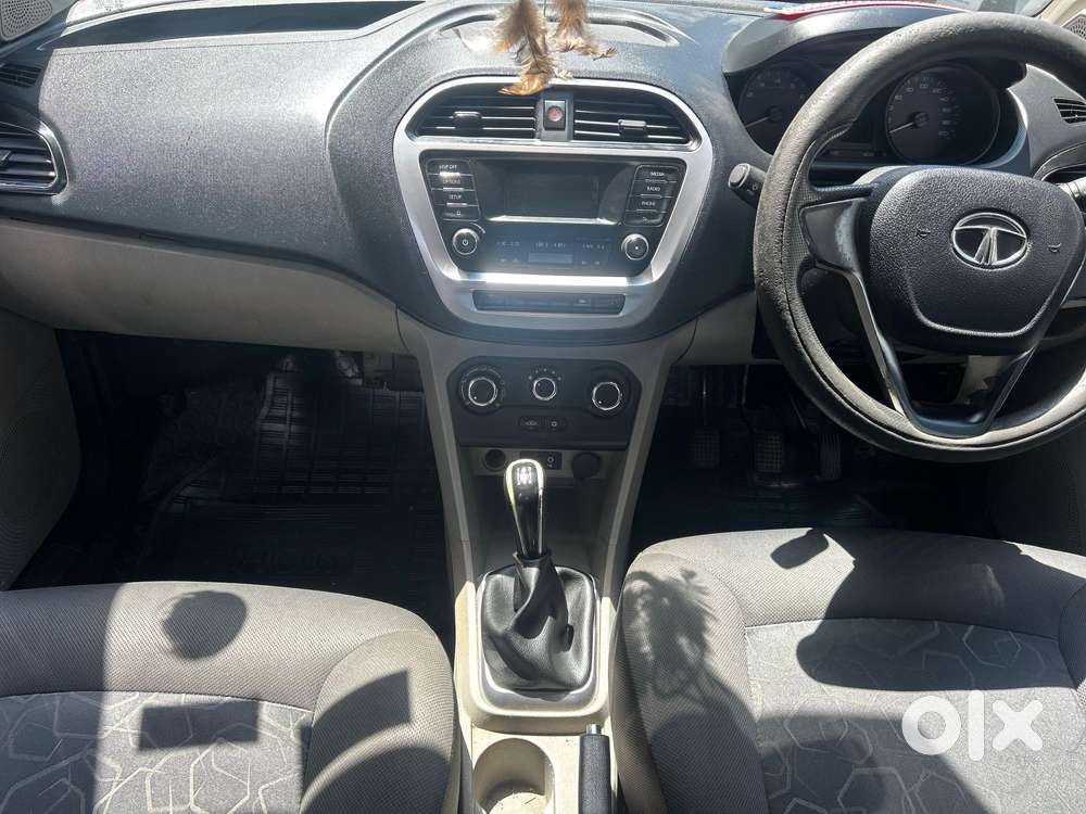 Tata Tiago 1.2 Revotron Xt (o), 2017, Petrol