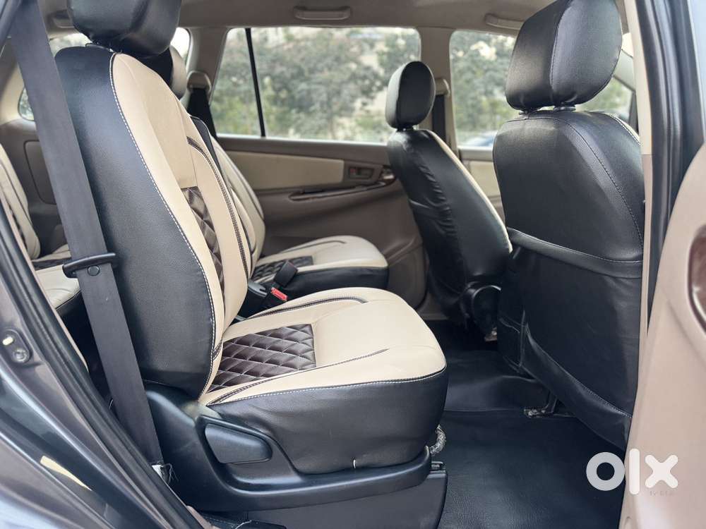 Toyota Innova 2.5 G (diesel) 7 Seater, 2015, Diesel