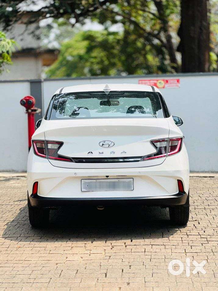 Hyundai Aura Sx (o) Manual, 2020, Petrol