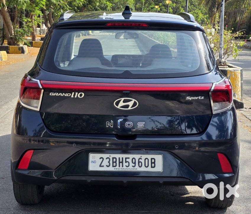 Hyundai Grand I10 Nios Amt Sportz, 2023, Petrol