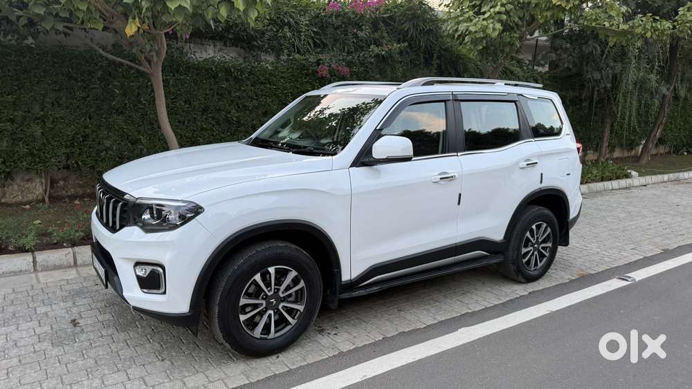Mahindra Scorpio N Z8 Select Diesel At 2wd 7-seater, 2025, Diesel