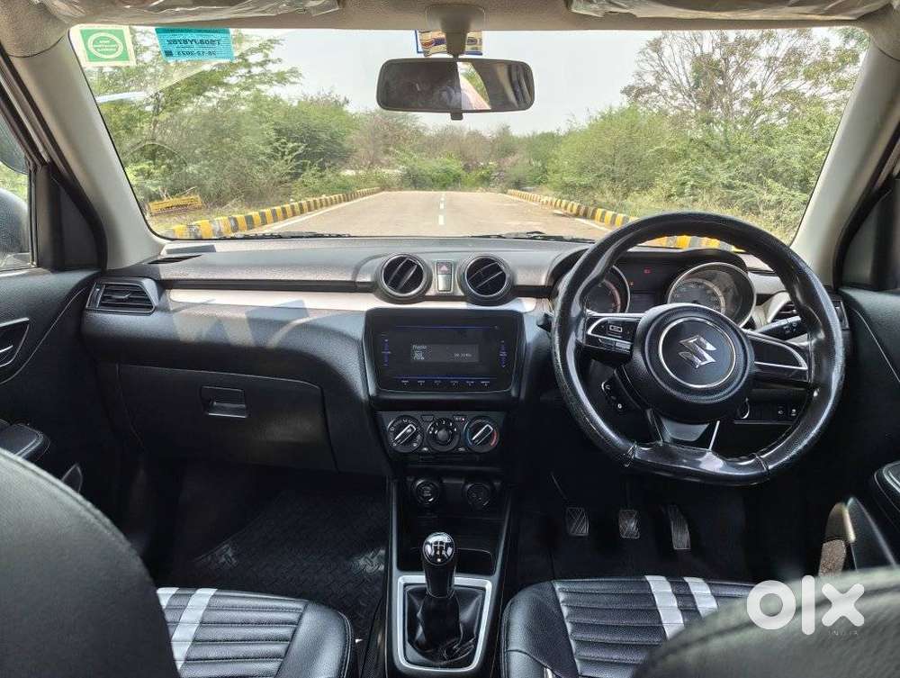 Maruti Suzuki Swift 1.2 Vxi Glory Edition, 2023