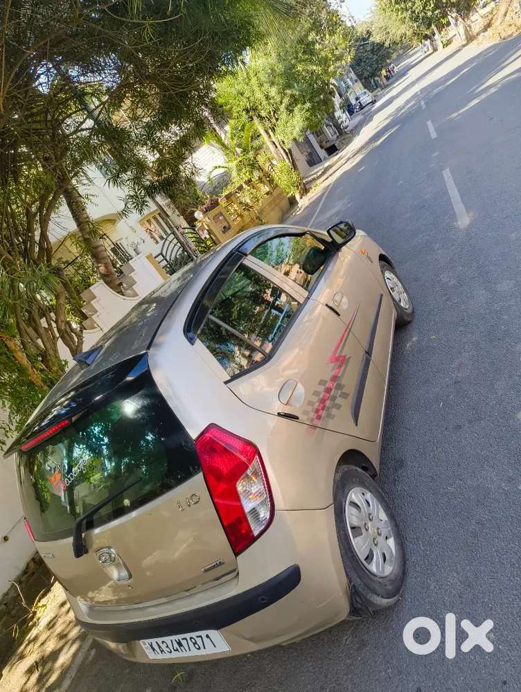 Hyundai I10 2010 Petrol 72000 Km Driven