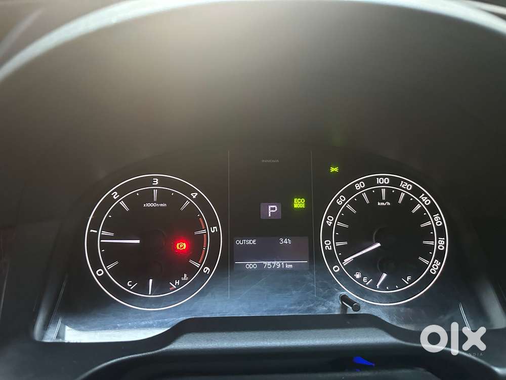 Toyota Innova Crysta [2020-ongoing] 2.4 Gx 8 Str, 2022, Diesel