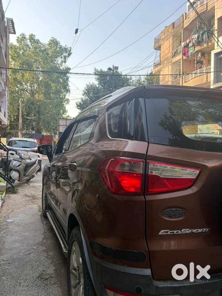 Ford Petrol Car 2016