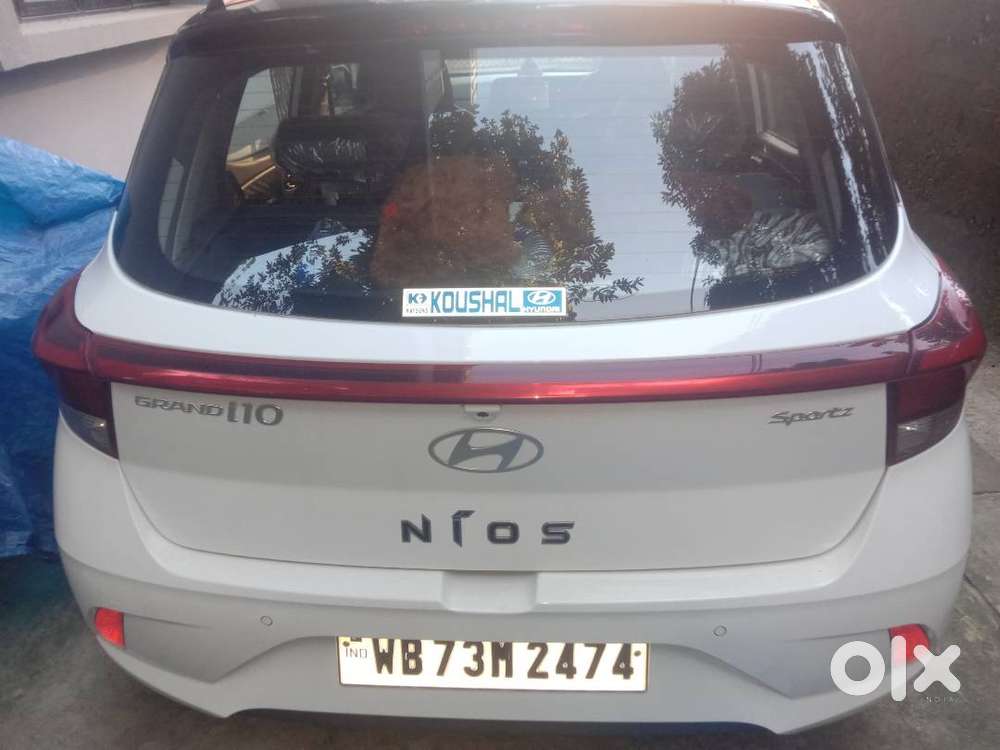 Grand I10 Nios Sports