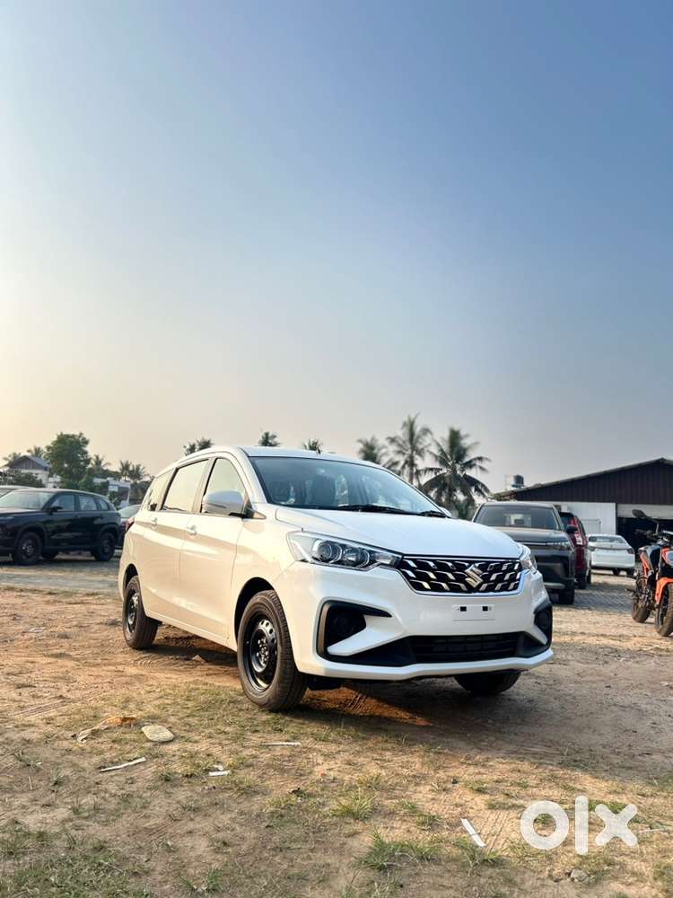 Maruti Suzuki Ertiga 1.5 Tour M 2026