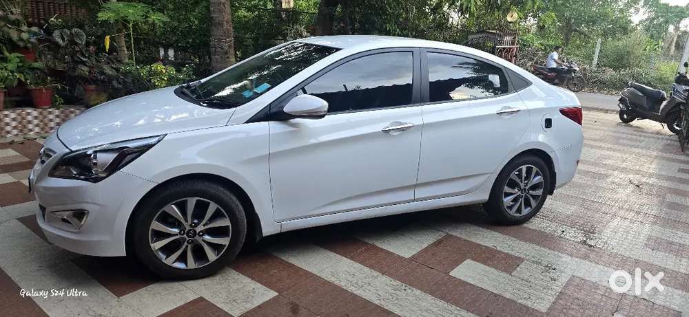 Hyundai Fluidic Verna 2015 Petrol 42000 Km Driven