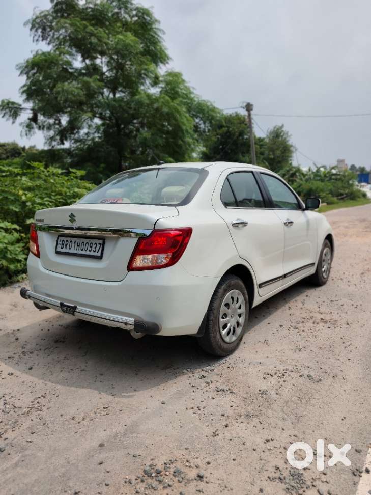 Maruti Suzuki Dzire 1.2 Vxi Cng, 2024, Cng & Hybrids