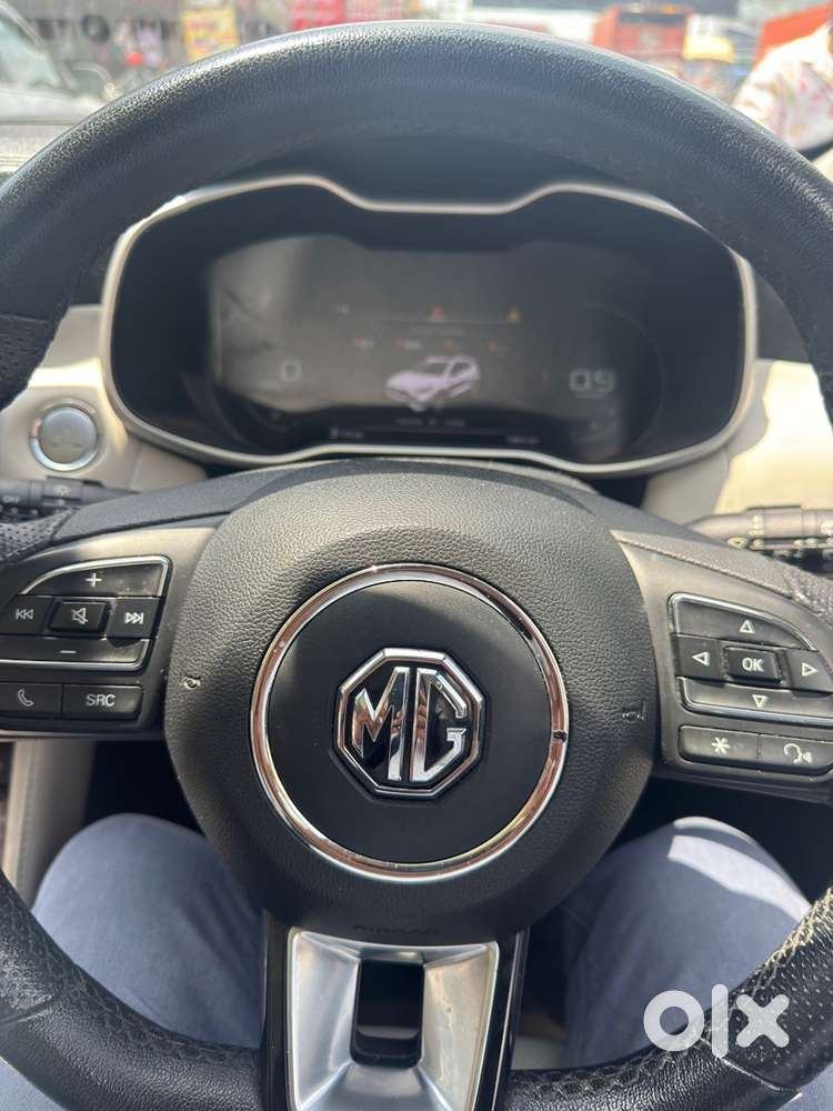 Mg Astor 2022 Petrol Well Maintained