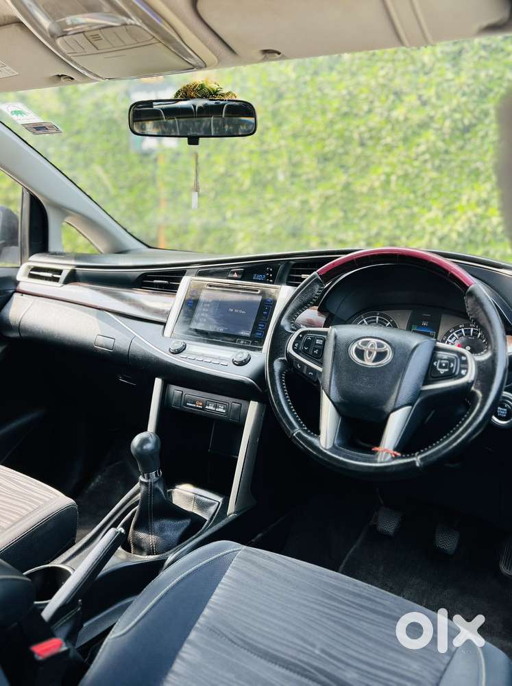 Toyota Innova Crysta 2.4 V, 2018, Diesel