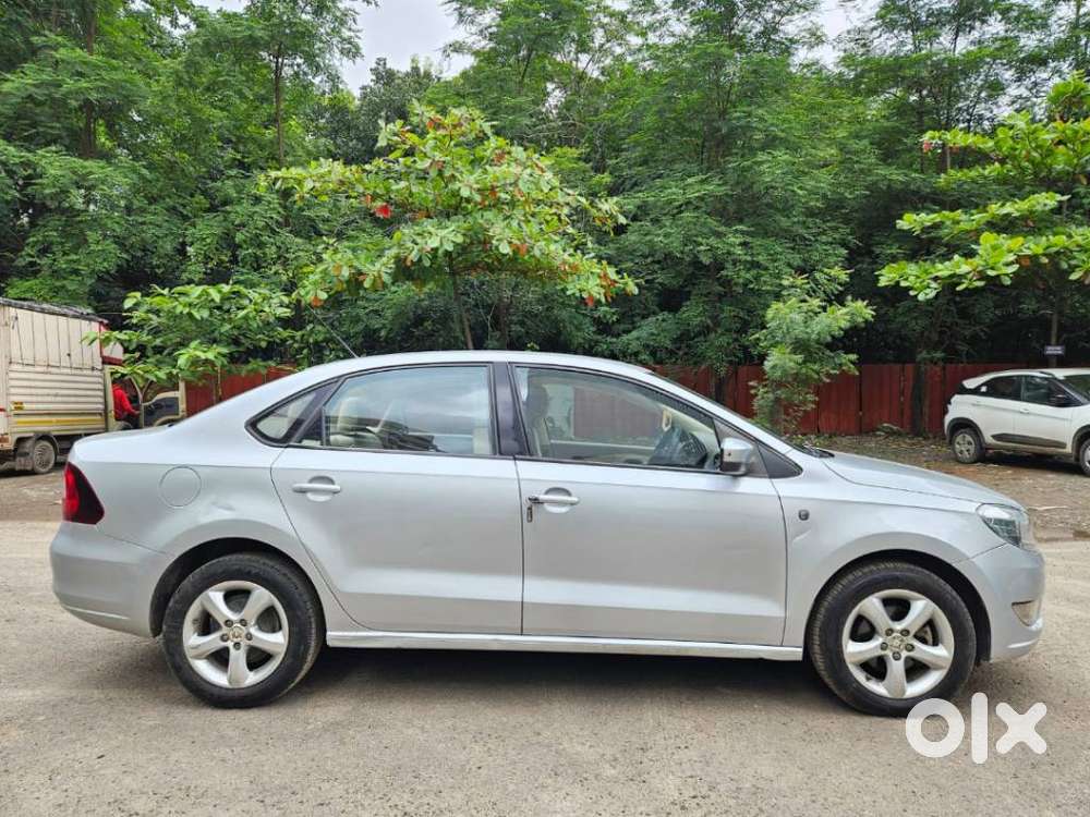 Skoda Rapid 1.6 Mpi At Elegance, 2012, Petrol