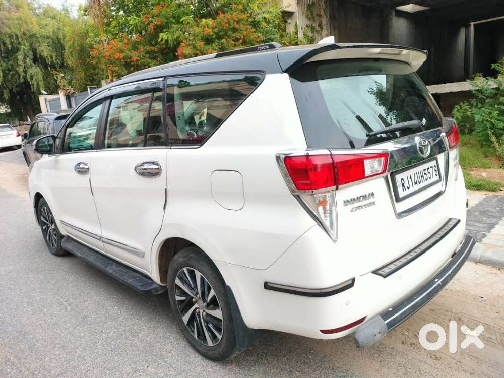 Toyota Innova Crysta 2.8z Automatic, 2021, Diesel
