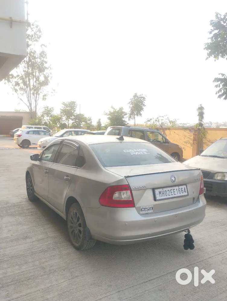 Skoda Rapid Elegance 2016