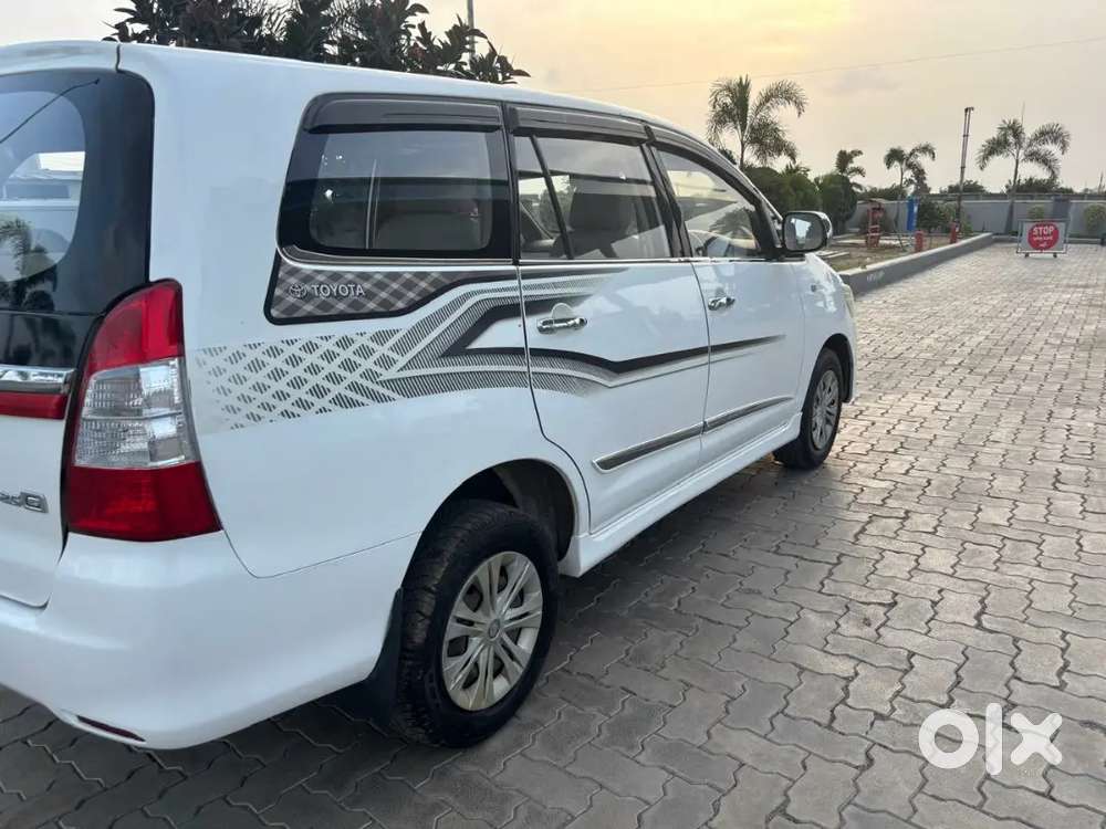 Toyota Innova Diesel 2.5 2013