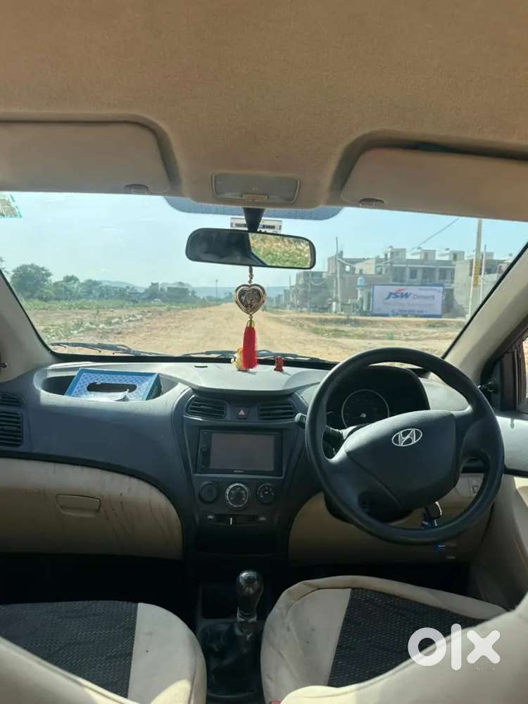 Hyundai Eon 2011 Petrol 98000 Km Driven