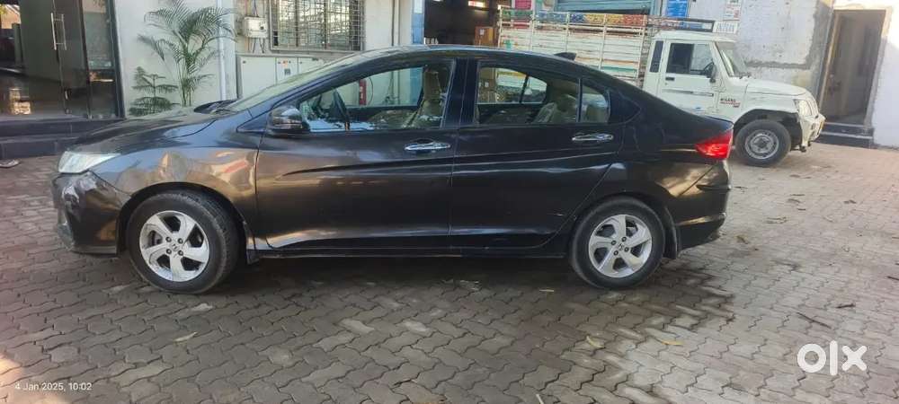 Honda City Vx With Sunroof Good Condition