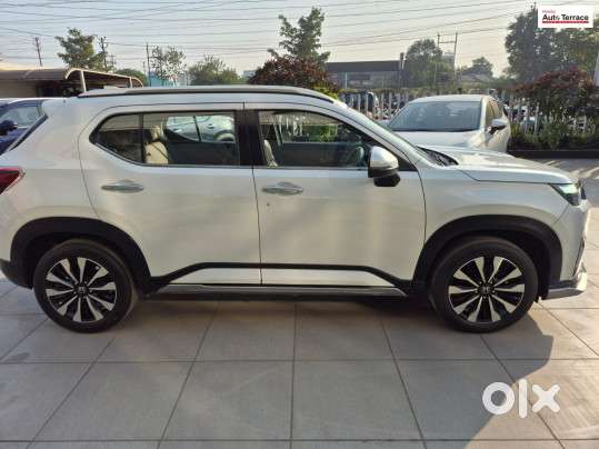 Honda Elevate Zx Cvt, 2023, Petrol