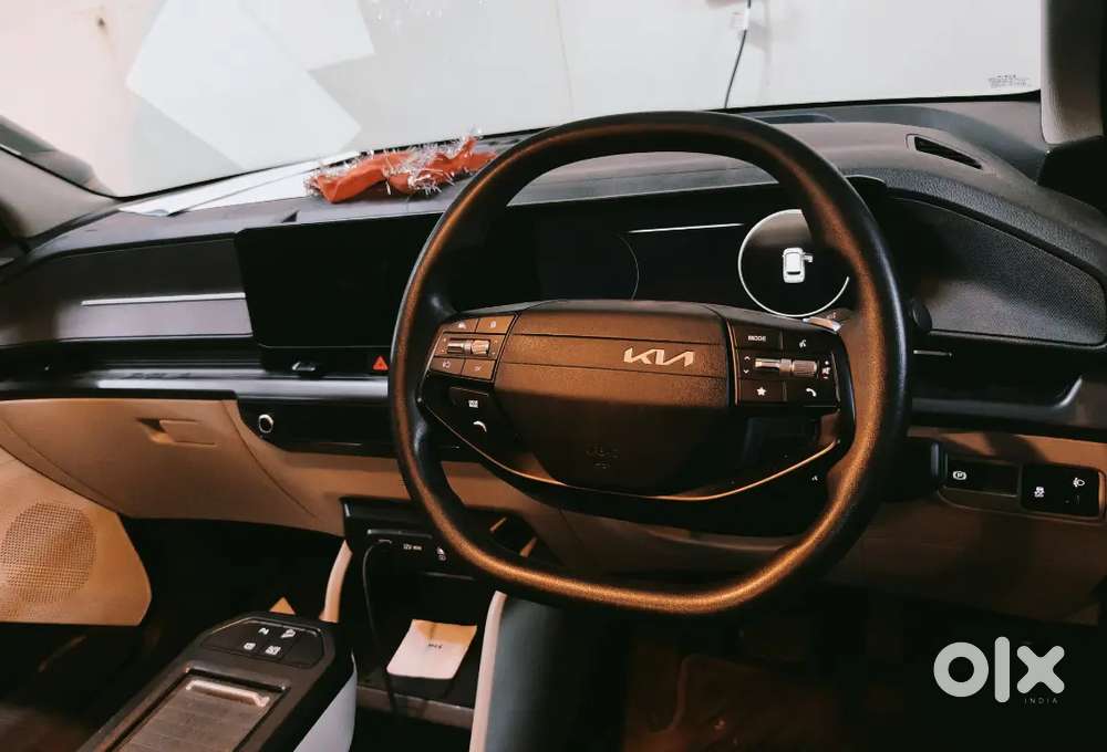 Kia Carens Ev 2025 Electric Well Maintained