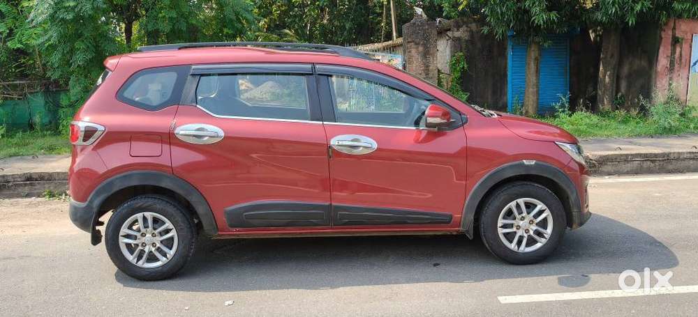 Renault Triber Rxt, 2020, Petrol