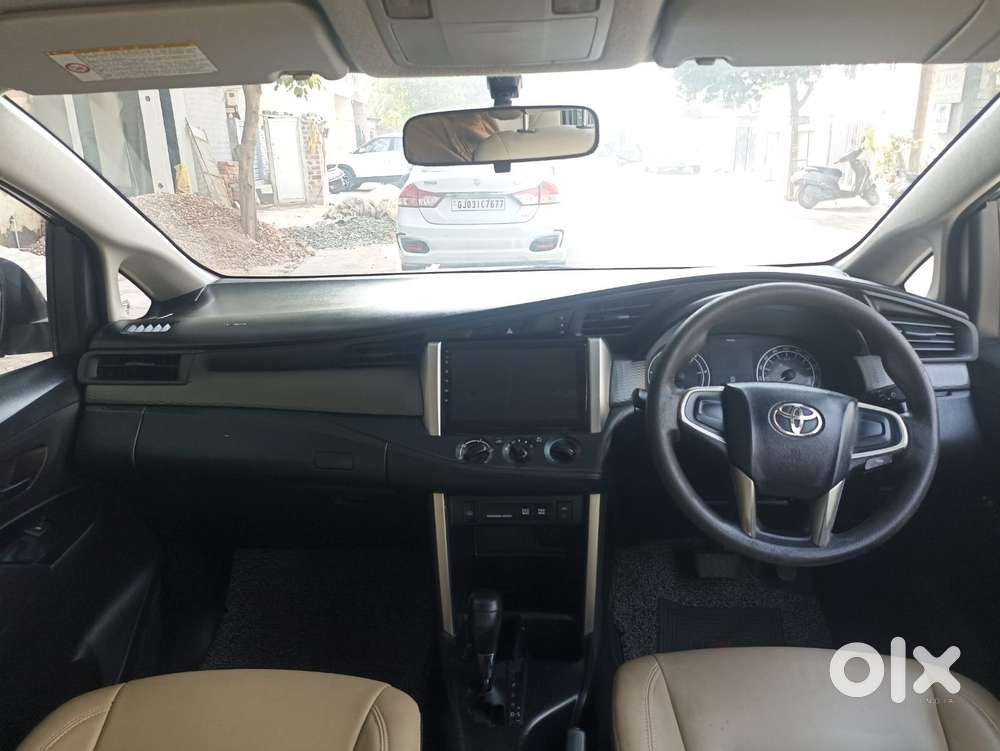 Toyota Innova Crysta 2.8 Gx At, 2017, Diesel