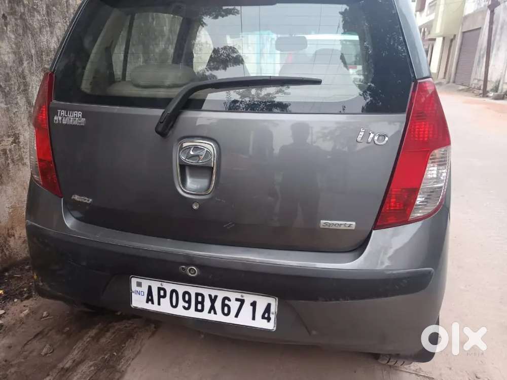 Hyundai I10 Sportz Petrol 2010 Automatic