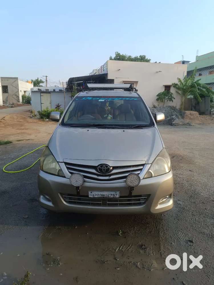 Toyota Innova 2009 Diesel Well Maintained