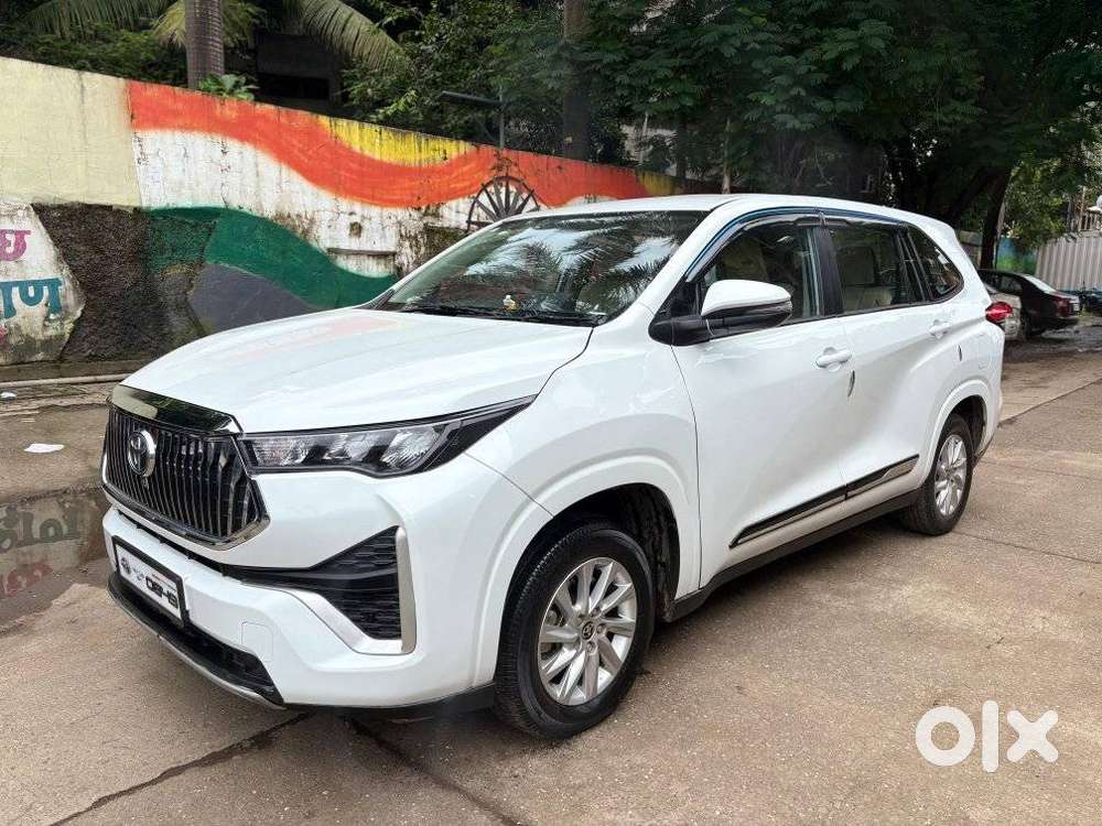 Toyota Innova Hycross 2.0 Gx 8 Str, 2024, Petrol