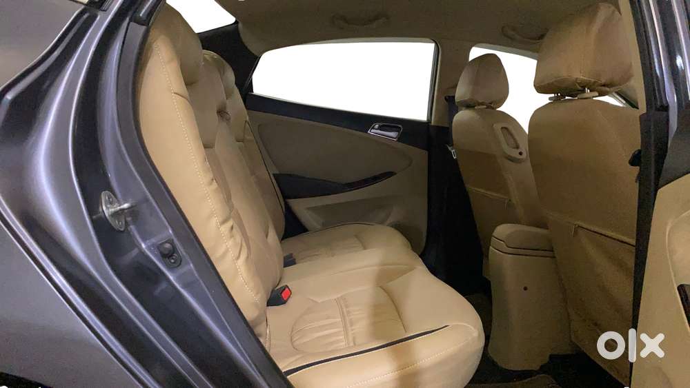 Hyundai Verna [2015-2017] Fluidic 4s 1.6 Vtvt S At, 2015, Petrol