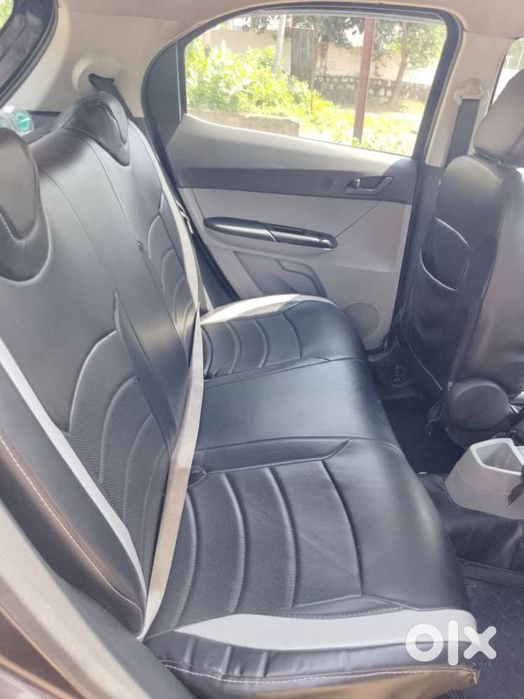 Tata Tiago, 2023, Petrol