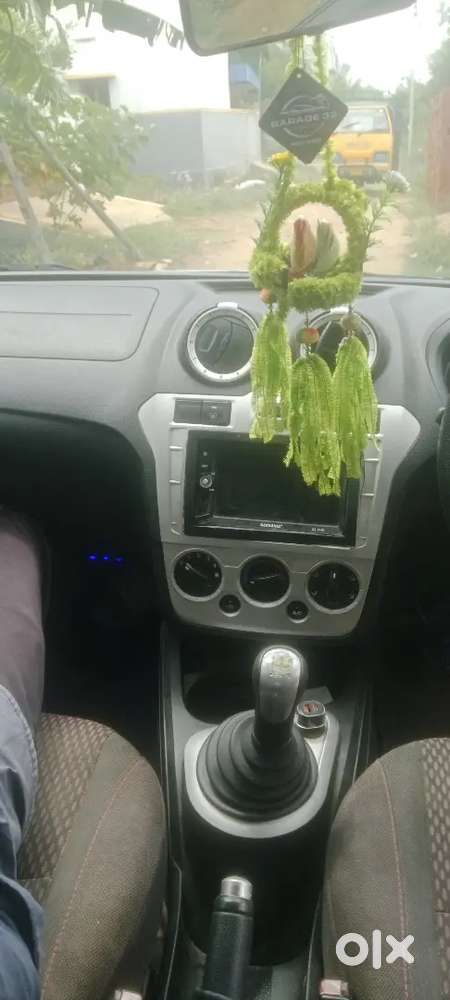 Ford Figo 2011 Petrol 121000 Km Driven Ful Option