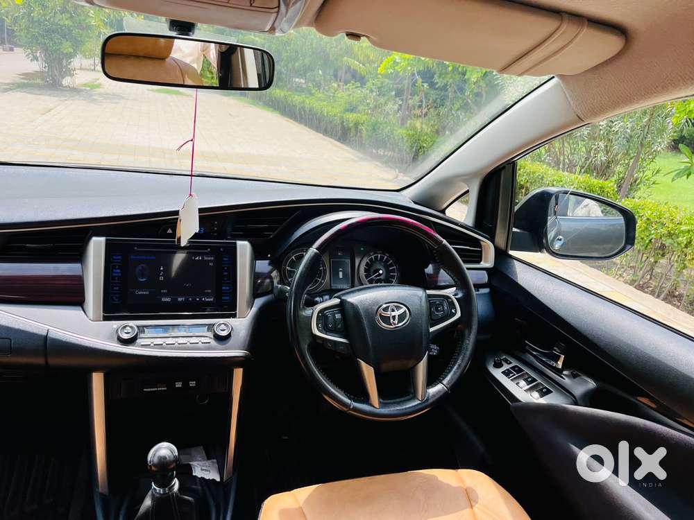 Toyota Innova 2.5 Vx 8 Str, 2019, Diesel