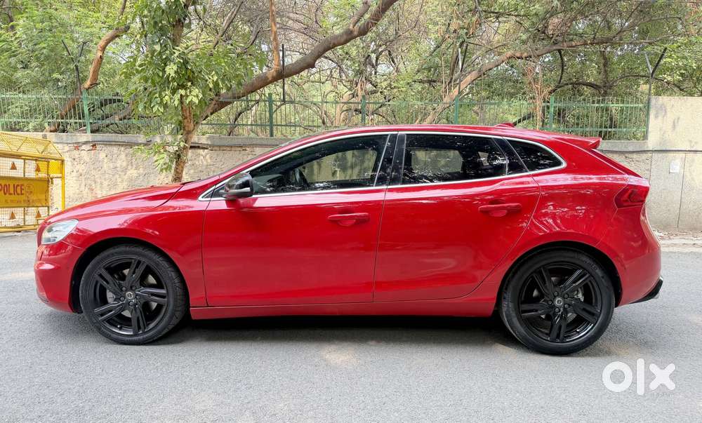 Volvo V40 D3 R Design, 2018, Diesel