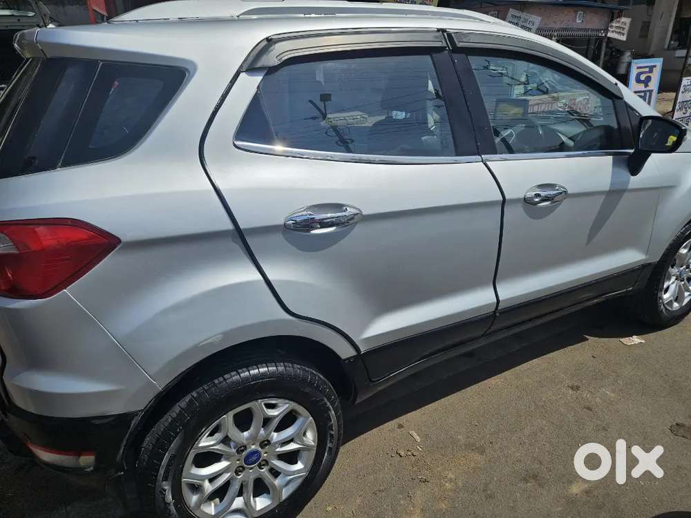 Ford Ecosport 2015 Showroom Condition