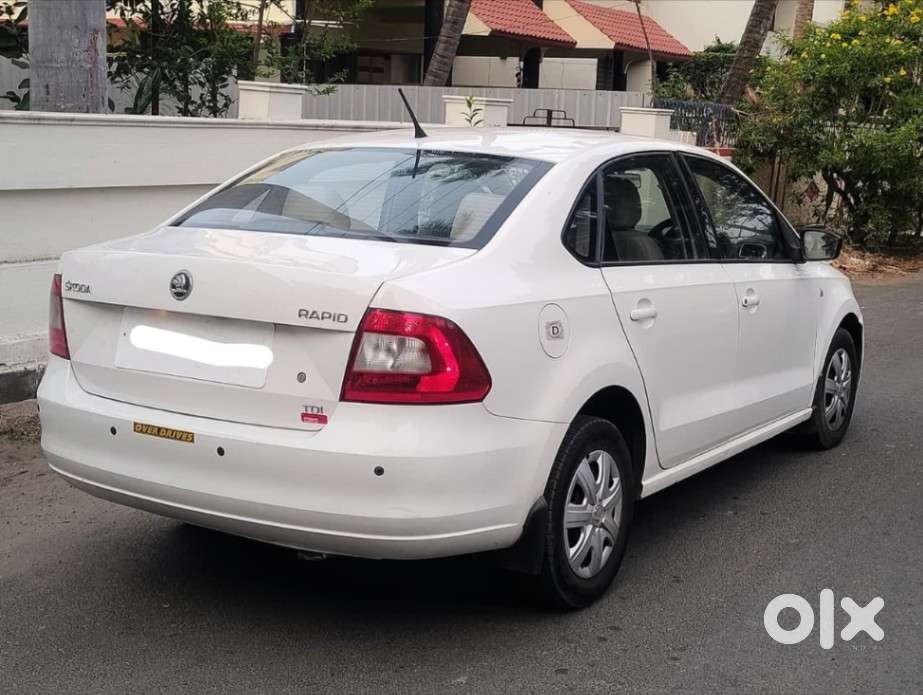 Skoda Rapid 2013-2016 1.5 Tdi Ambition With Alloy Wheel, 2014, Diese..