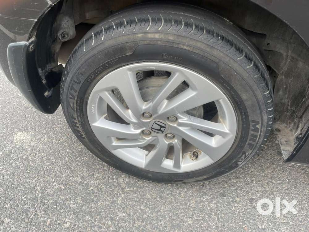 Honda Jazz V Mt Privilege, 2016, Petrol