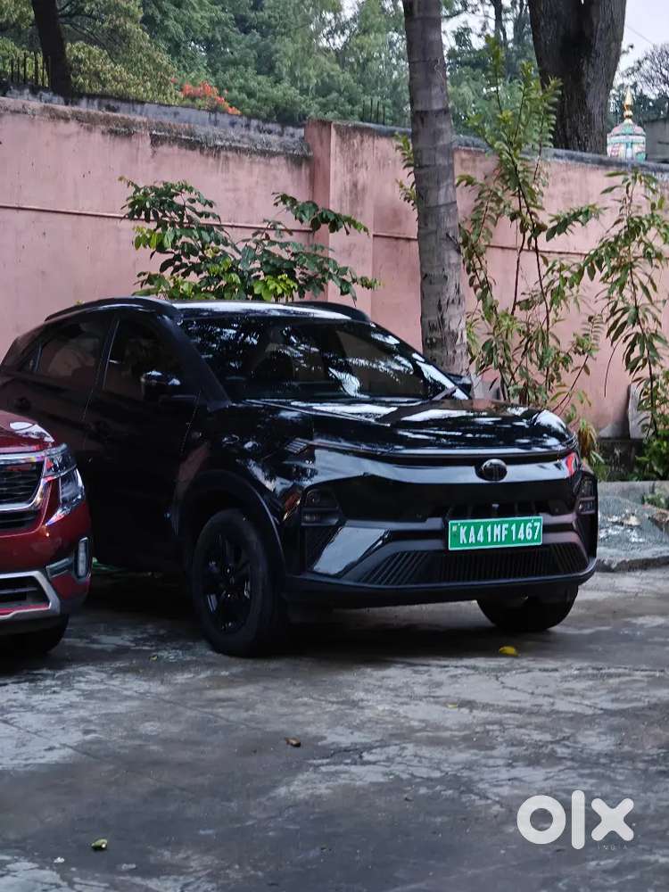 Tata Nexon Ev Top End Dark Edition